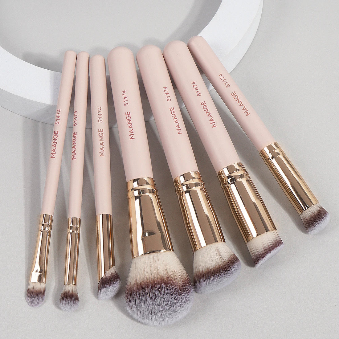 7 Makeup Brushes Set – Softness & Precise Application