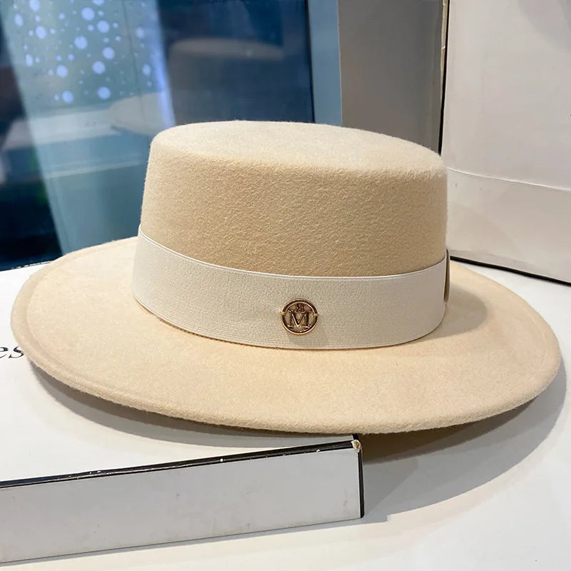 Fedora Hat with Ribbon – Classic &amp; Chic Elegance