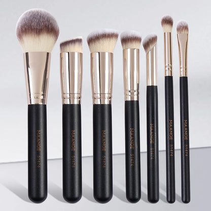7 Makeup Brushes Set – Softness &amp; Precise Application