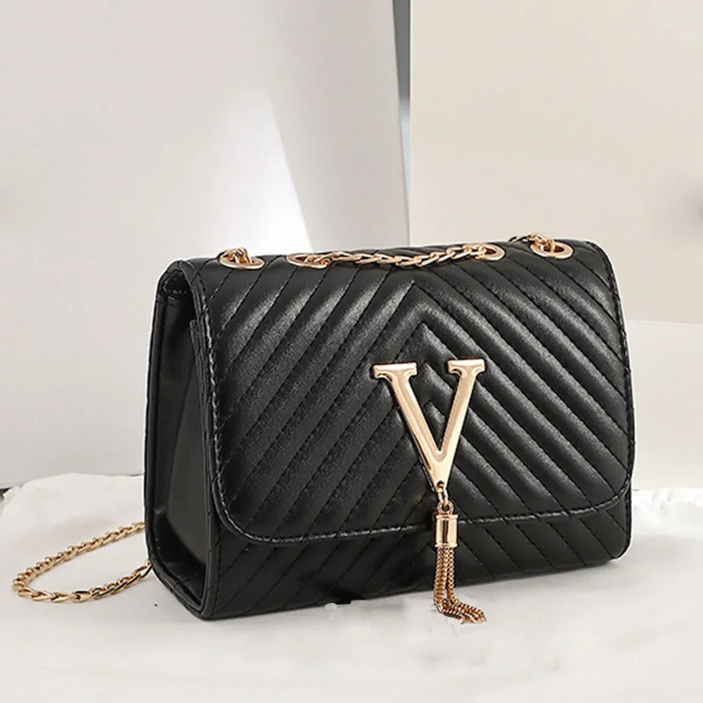 Stylish Shoulder Bag – Modern & Versatile